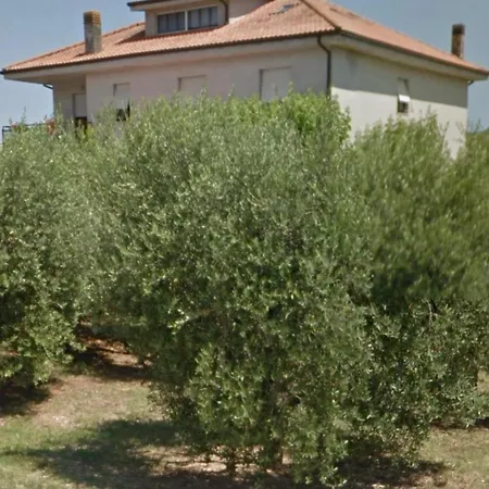 La Tenuta Hotel *